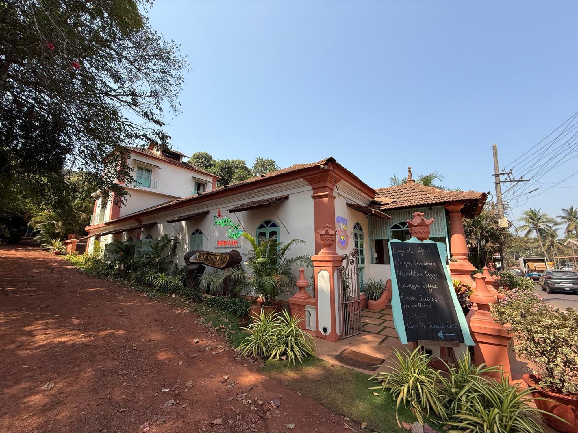 Lar Amorosa Boutique Hotel - Goa Calangute Exterior photo